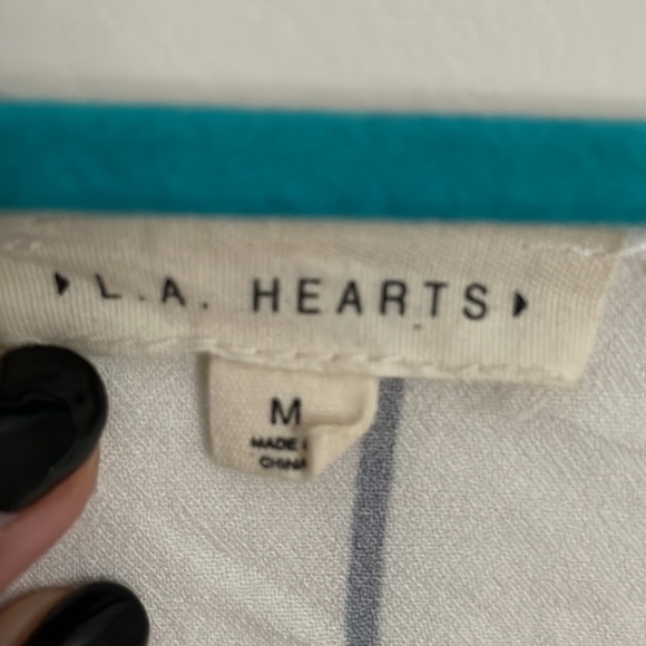 LA Hearts Tie Front Long Sleeve - Picture 3 of 3
